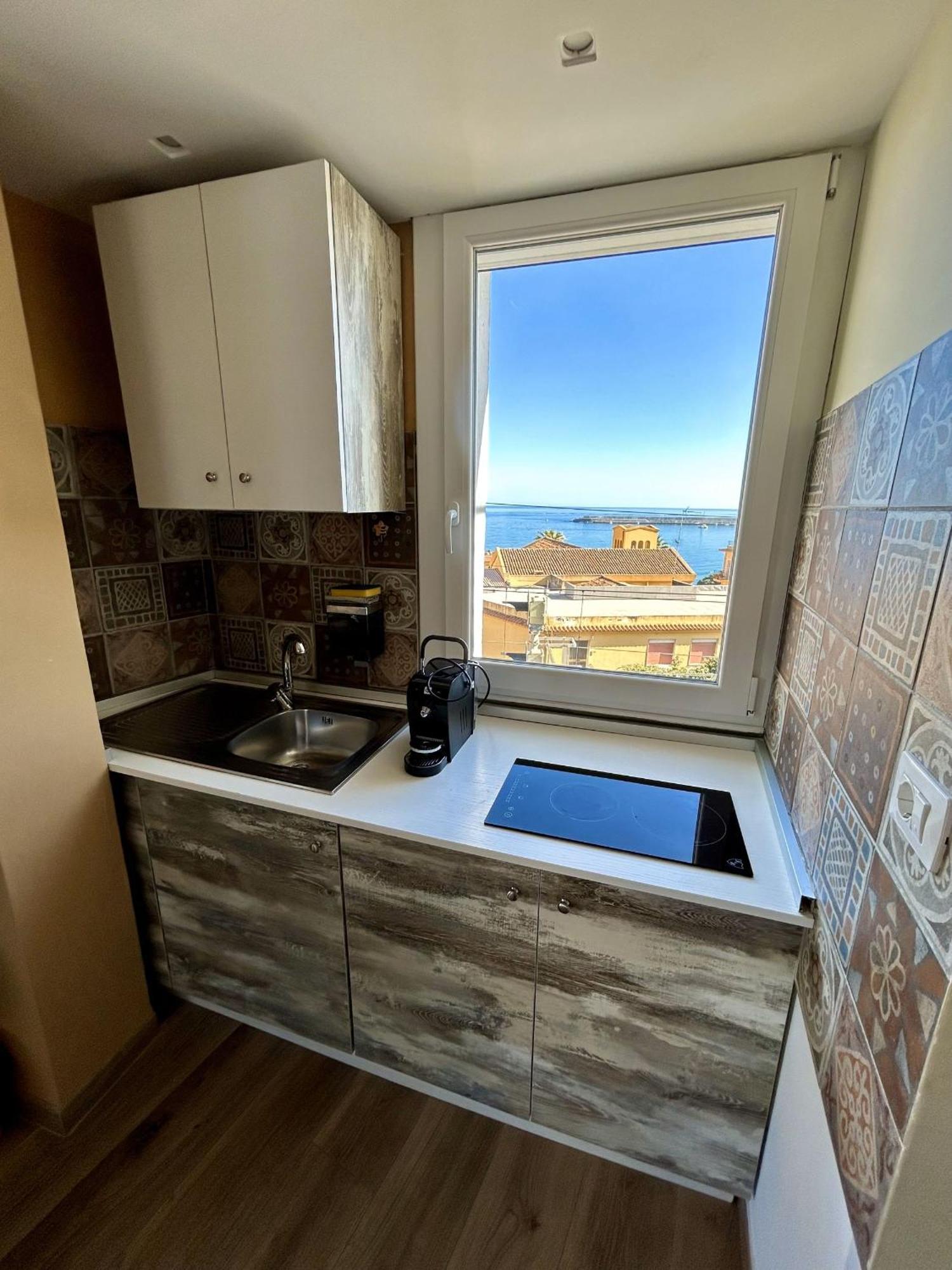 Vista Mare Apartments ジャルディーニ・ナクソス エクステリア 写真