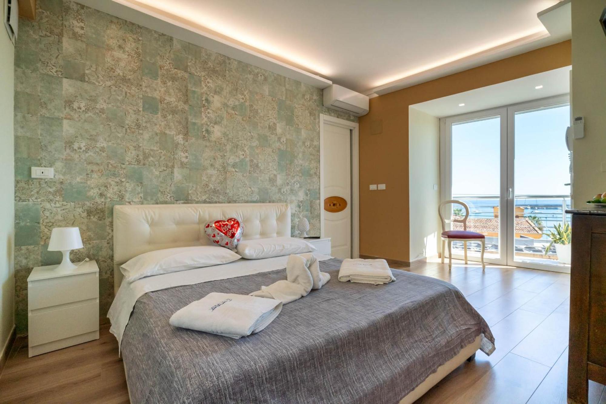 Vista Mare Apartments ジャルディーニ・ナクソス エクステリア 写真